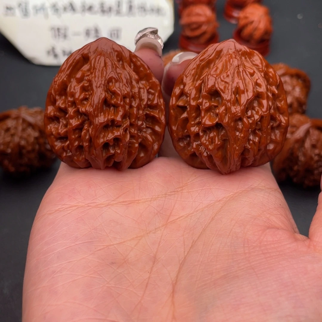 大***海文玩核桃把件麦虎