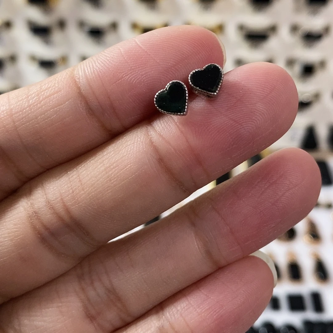 翡翠未镶嵌手链墨翠