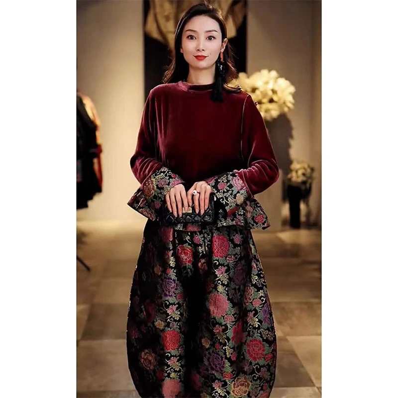 欧洲站2025春季新款设计感小众拼接圆领上衣女气质印花阔腿裤套装