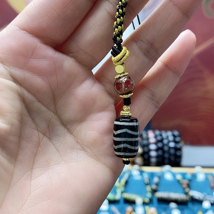 玛瑙/玉髓颈饰合金