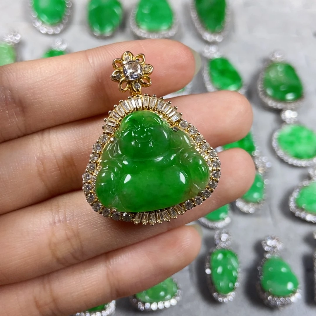 颈饰未镶嵌翡翠佛公