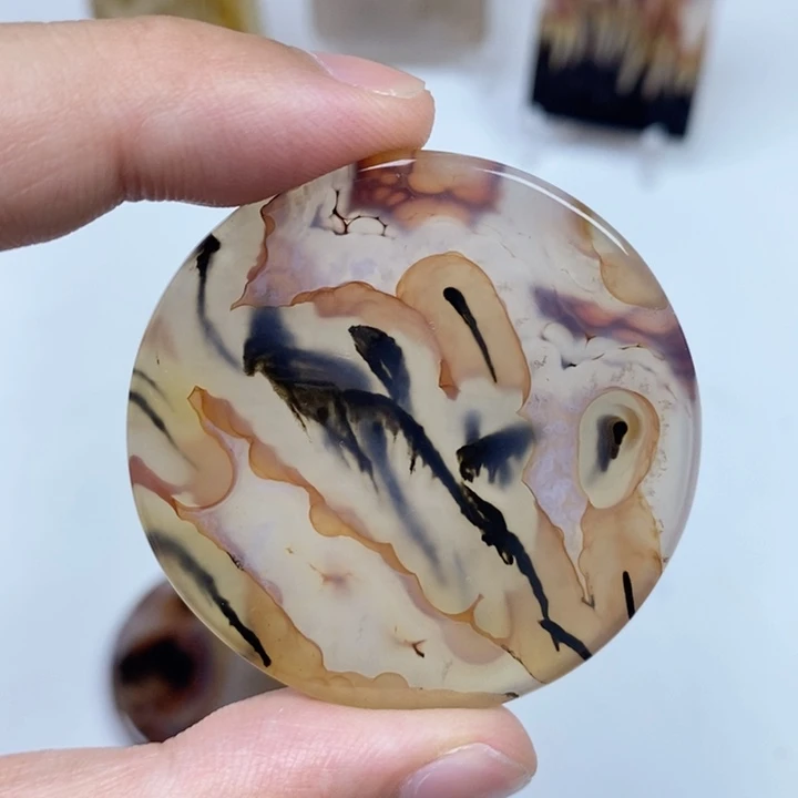 玛瑙/玉髓未镶嵌珠宝半成品