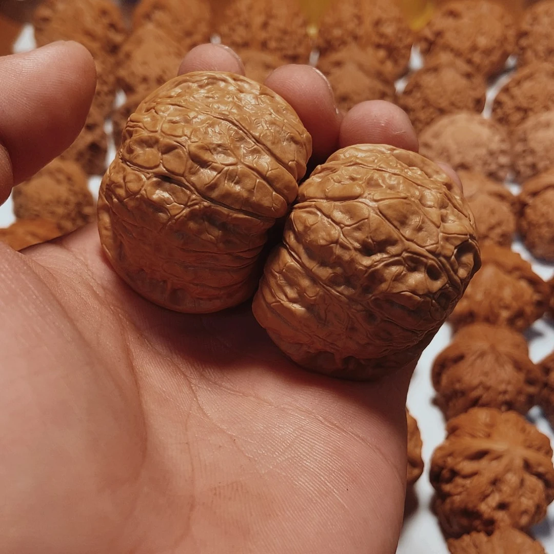 文玩核桃吊坠小***。南瓜