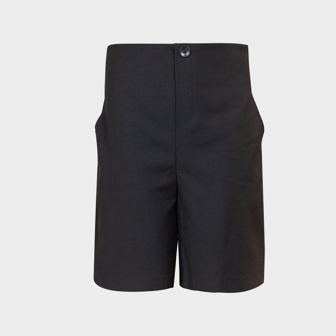 【六丑】新款时尚百搭显瘦松紧腰一粒扣黑白两色休闲短裤302ADK0009