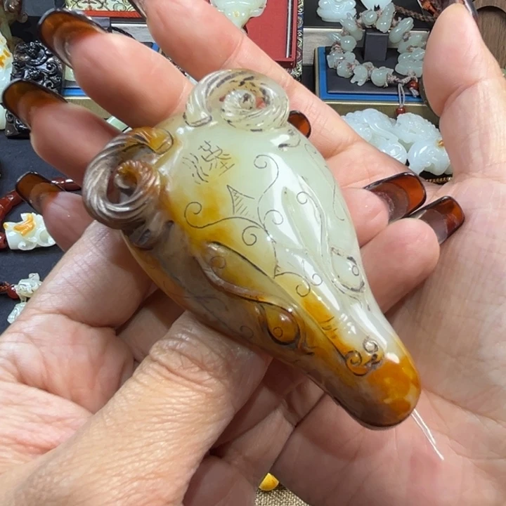 和田玉未镶嵌挂件