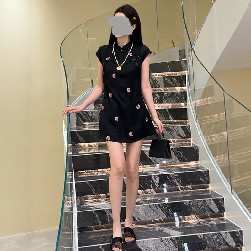 粉蝶新中式气质夏季新款时尚黑色复古收腰短款连衣裙国风百搭款