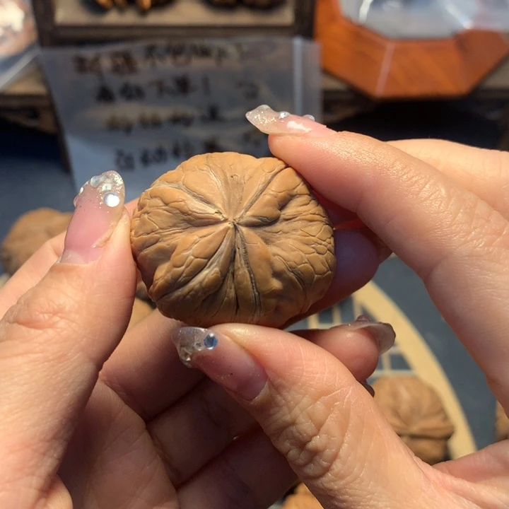 般***蜜把件文玩核桃核桃