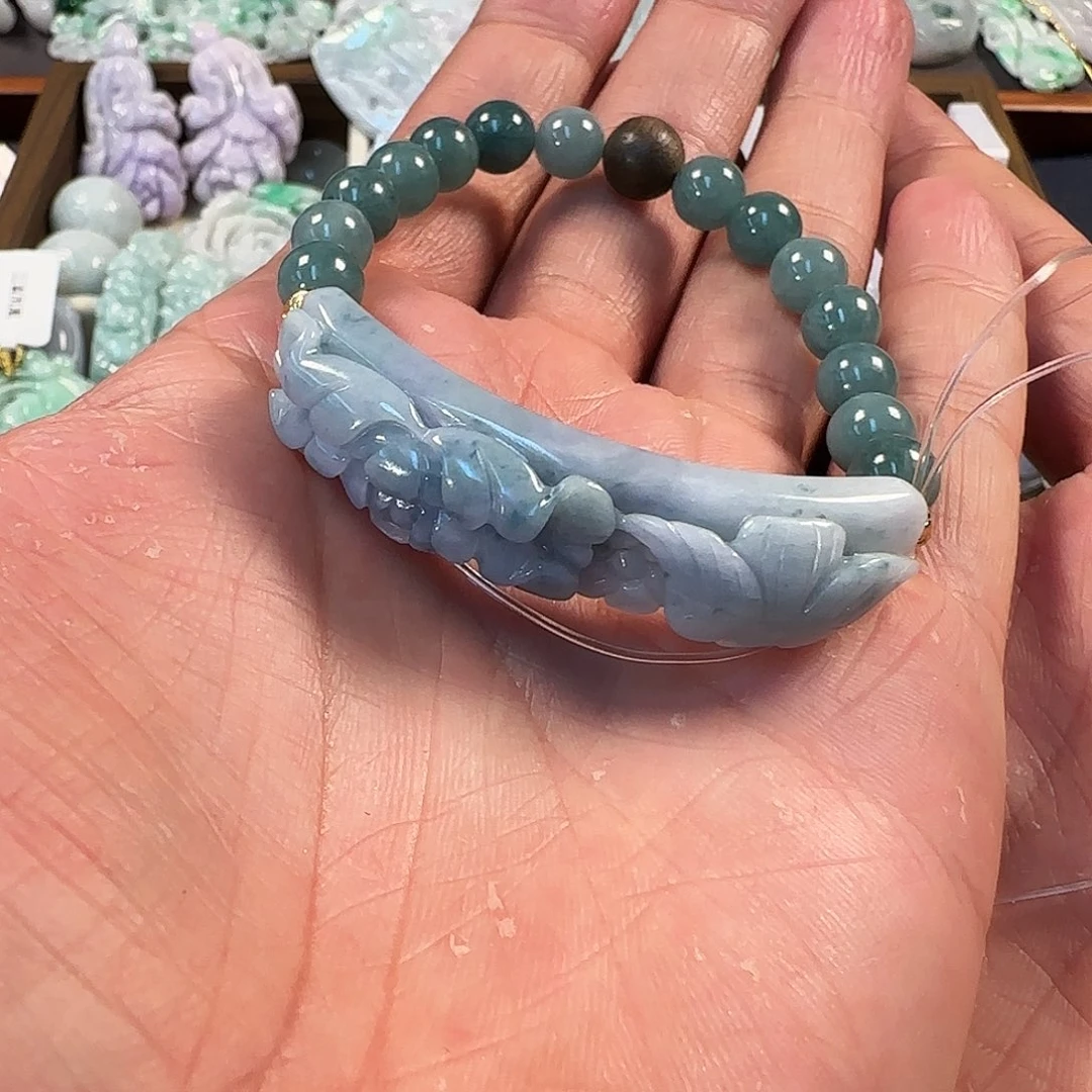 翡翠未镶嵌颈饰手牌蓝