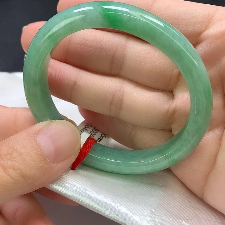 翡翠未镶嵌手镯贵妃55