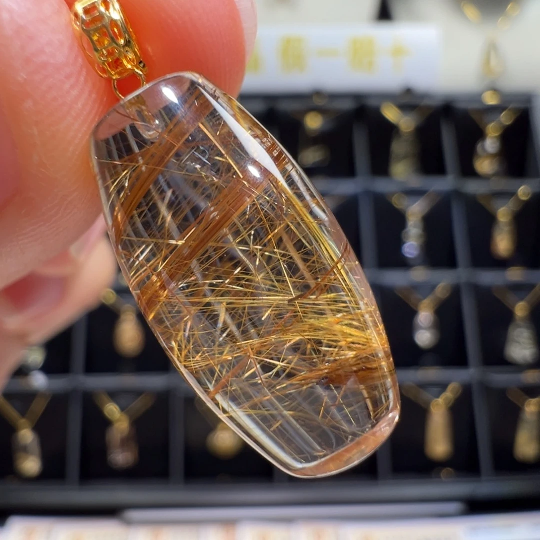 颈饰18K金镶嵌水晶