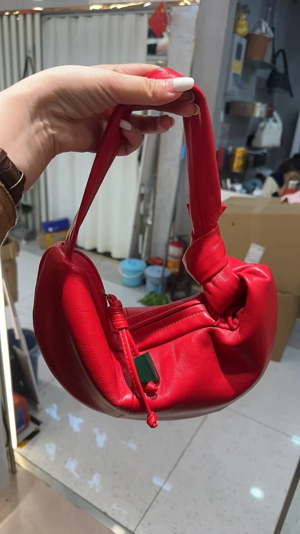 YUSHA/高档红色绳结手拎包-6005