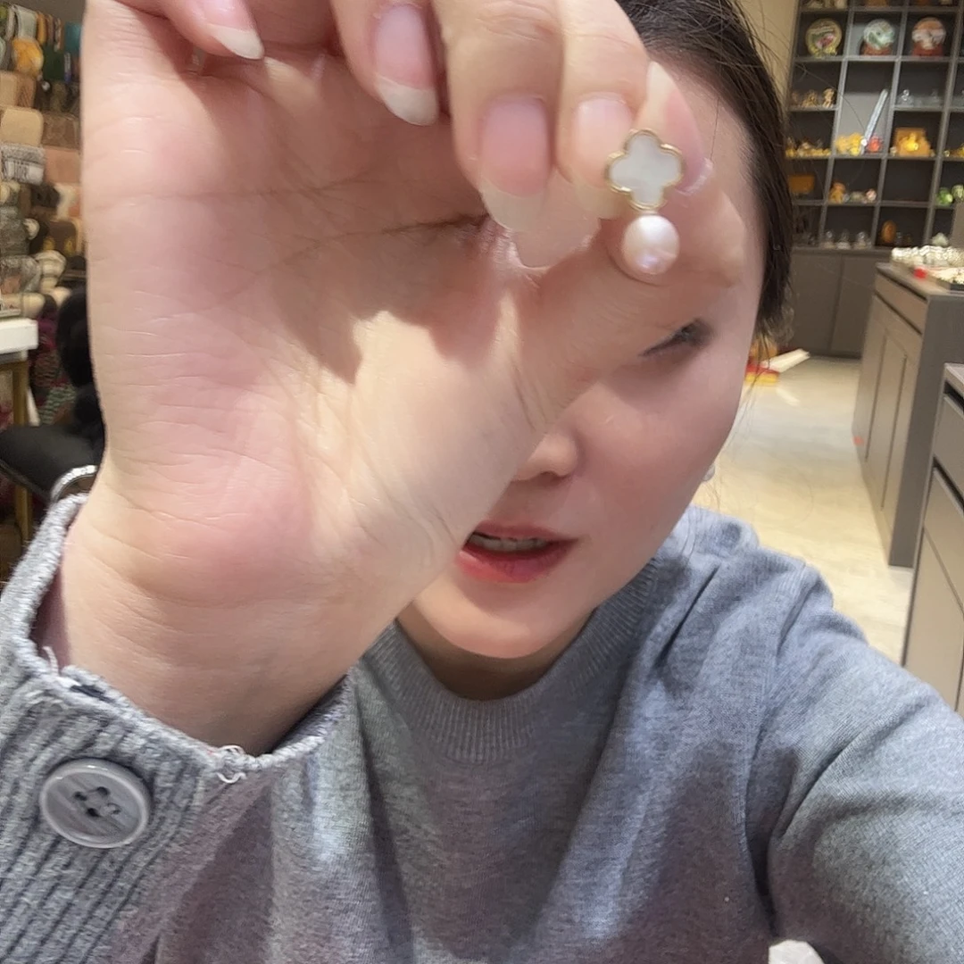 颈饰银S925镶嵌淡水珍珠