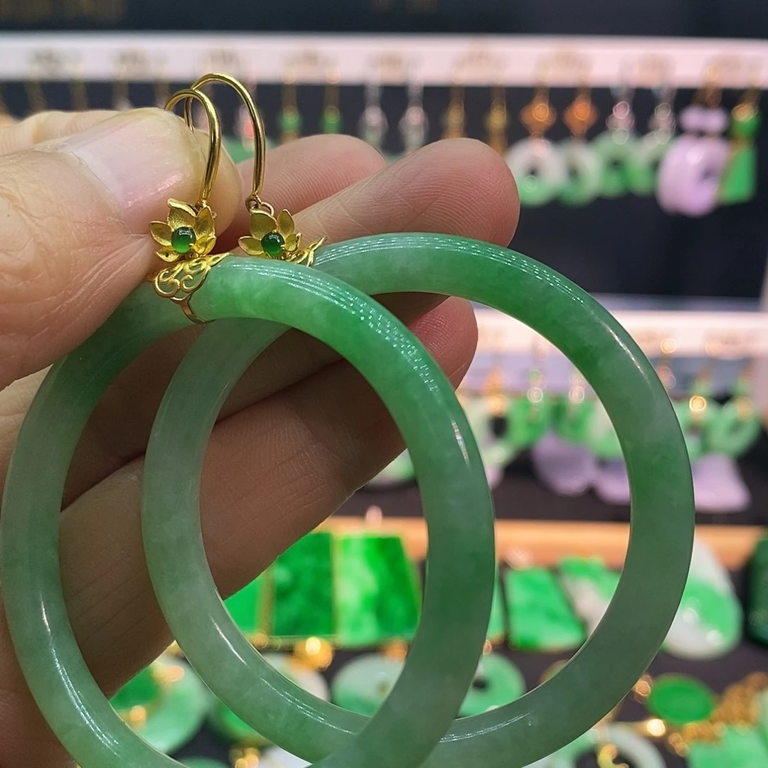 翡翠18K金镶嵌手链耳饰