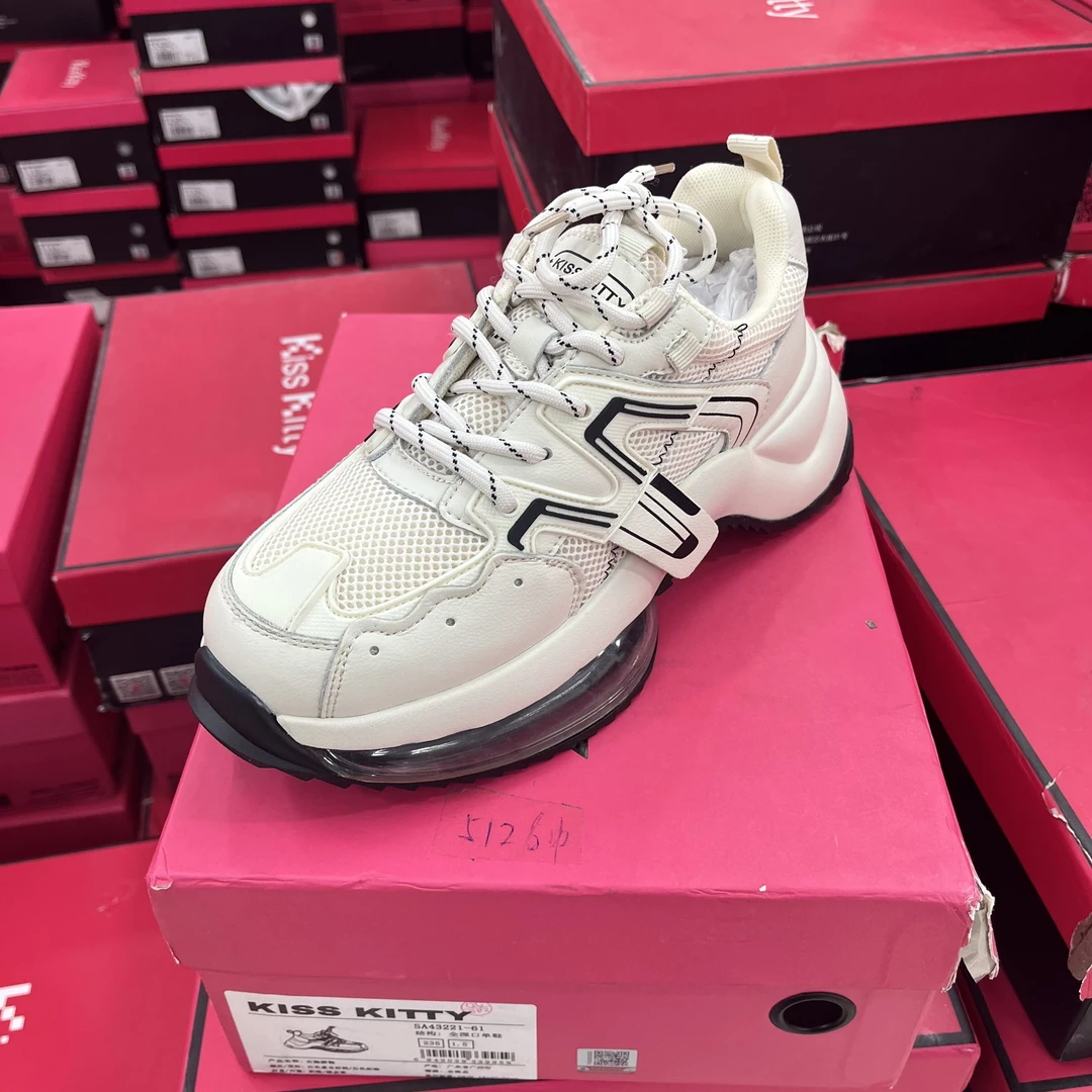 SA43221-61猫白色休闲运动鞋