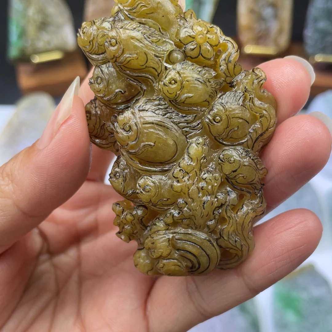 周****定制翡翠未镶嵌鱼