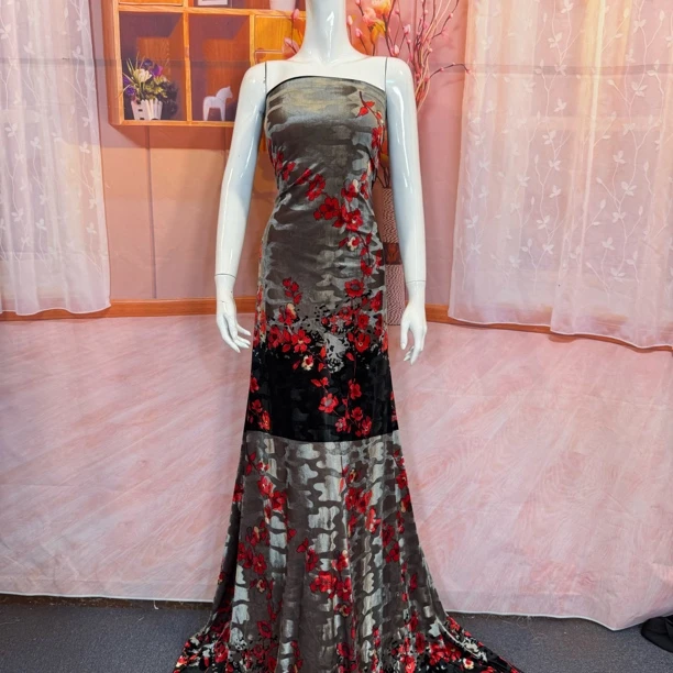 定位花韩丝绒布料parqamal