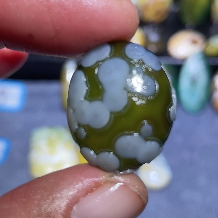 玛瑙/玉髓未镶嵌珠宝奇石