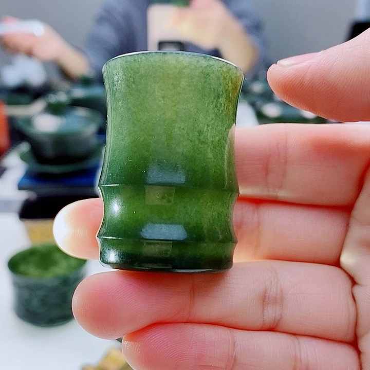 和田玉（青玉）未镶嵌把件