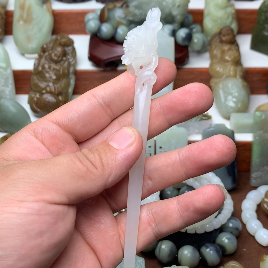 和田玉未镶嵌挂件幸**之