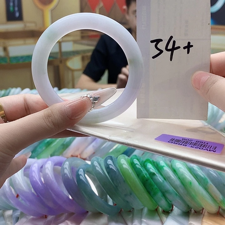 未镶嵌手镯翡翠nn
