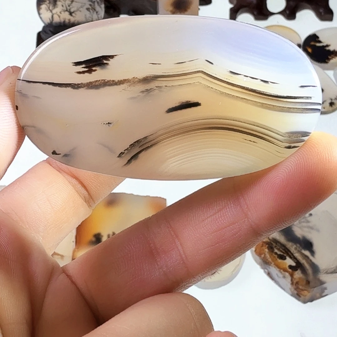 玛瑙/玉髓未镶嵌珠宝半成品