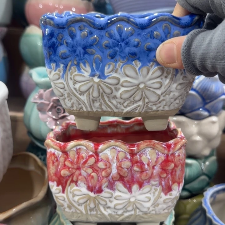 凑9块包邮，有孔，陶瓷花盆