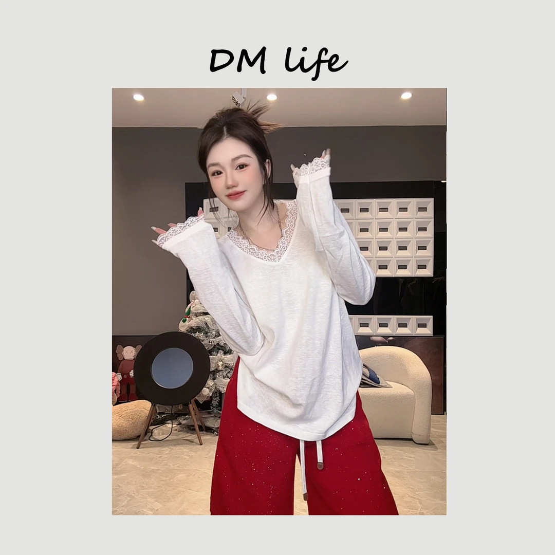 DMlife【冬日蕾丝】气质蕾丝拼接V领慵懒风T恤冬设计感上衣