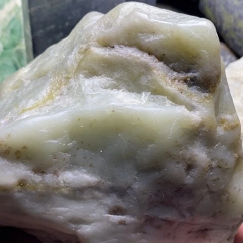未镶嵌和田玉（糖玉）挂件