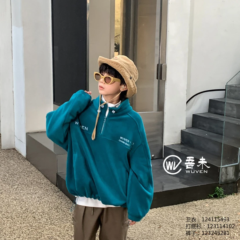 暖家 5493款C47童装兰色加绒卫衣