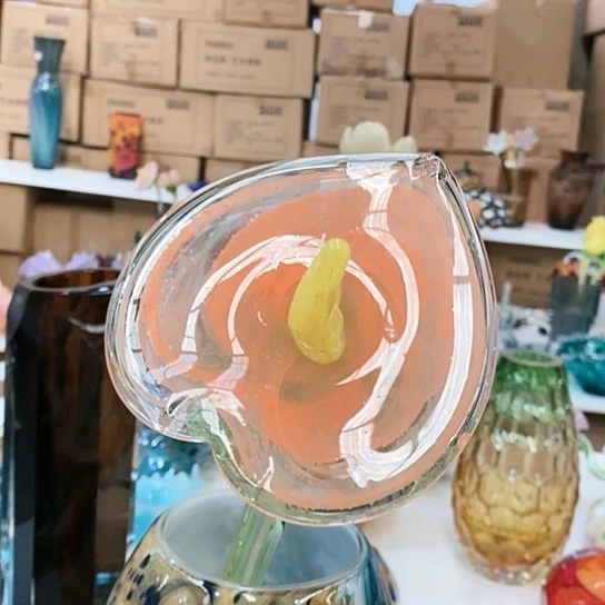 琉璃花瓶高45厘米宽9厘米
