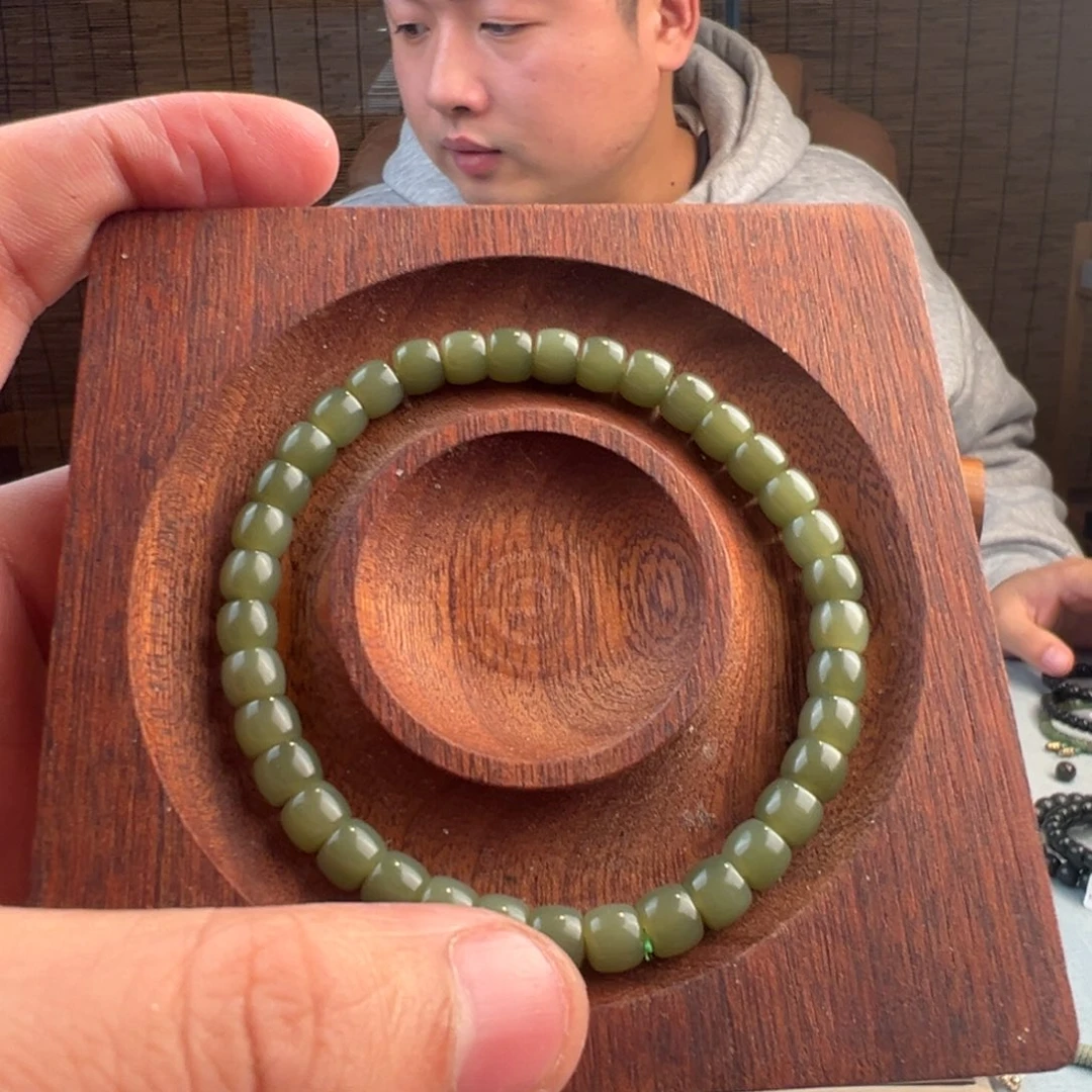 和田玉未镶嵌手链