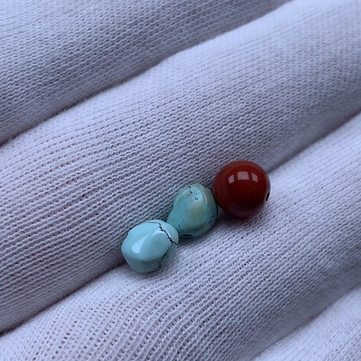 南红玛瑙未镶嵌珠宝奇石