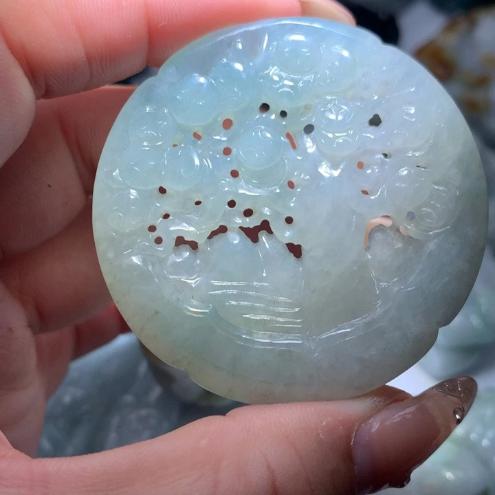 翡翠未镶嵌颈饰保真天然A货翡翠