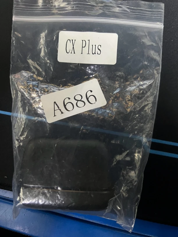 9新  捡漏CX plus耳机编号A686