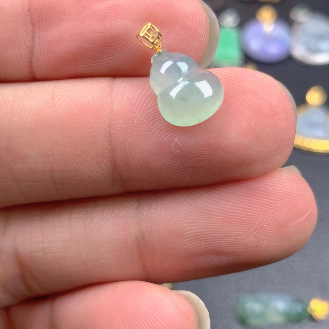 【闪购商品】翡翠18K金镶嵌颈饰翡翠