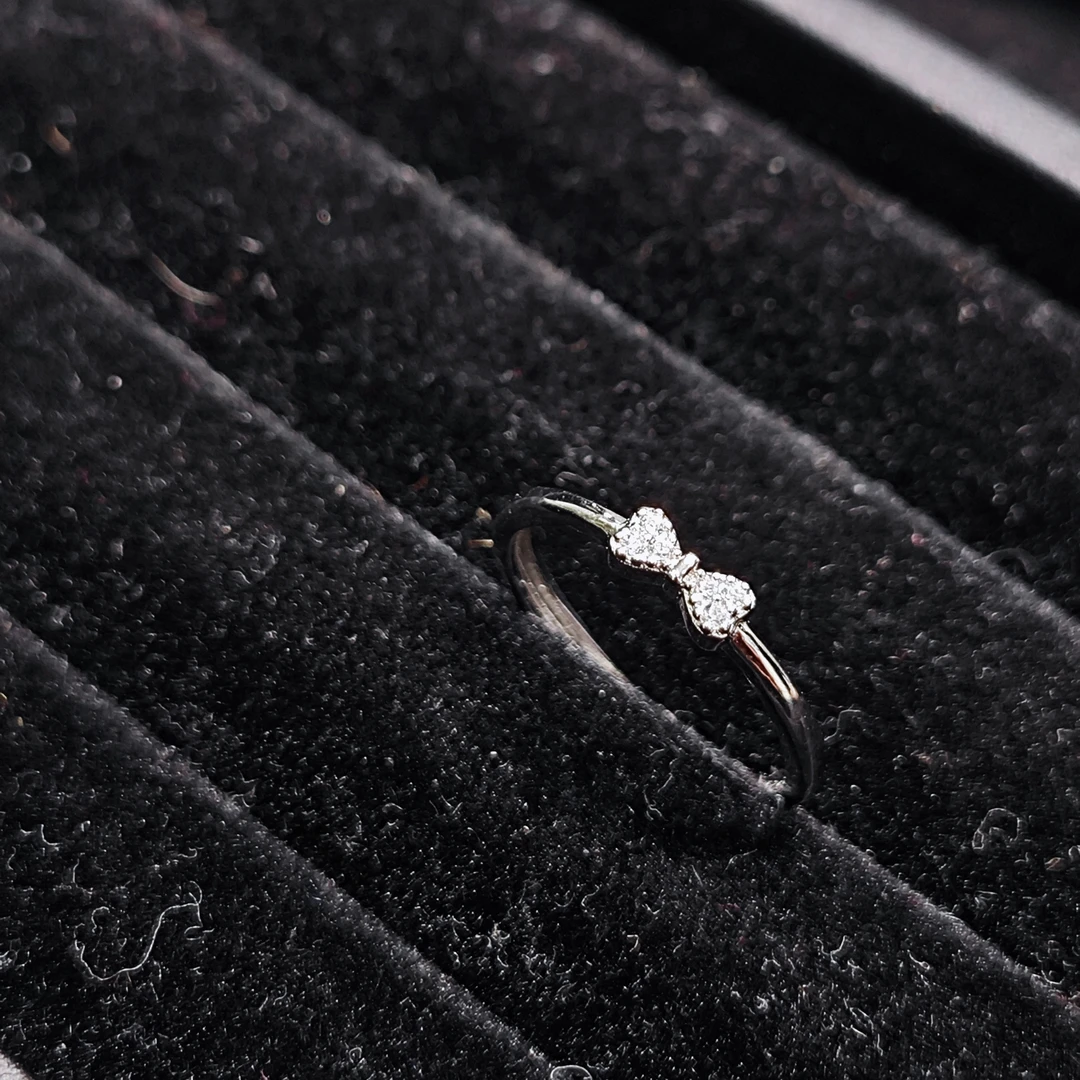 925银锆石戒指 锆石点缀蝴蝶结银戒指A771 yy