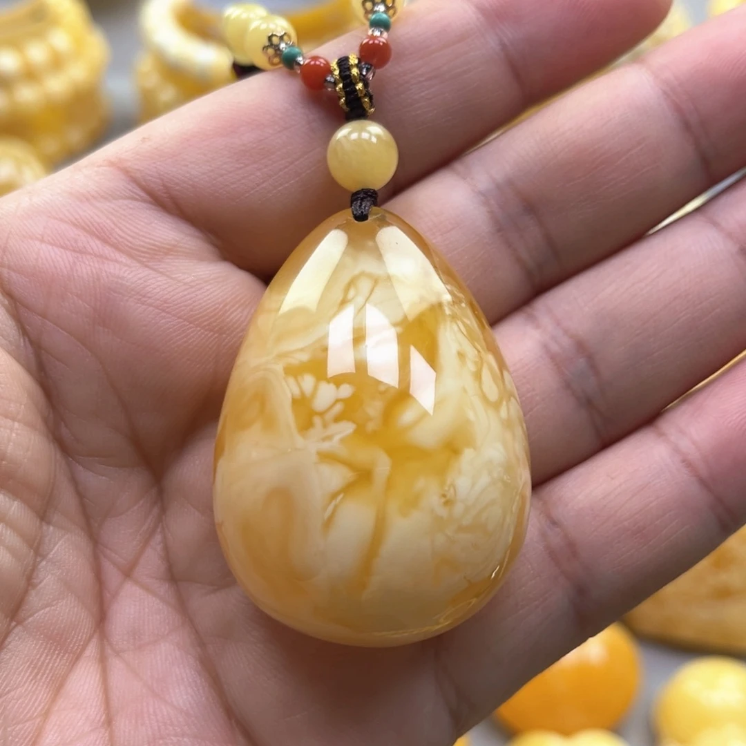 琥珀颈饰未镶嵌吊坠