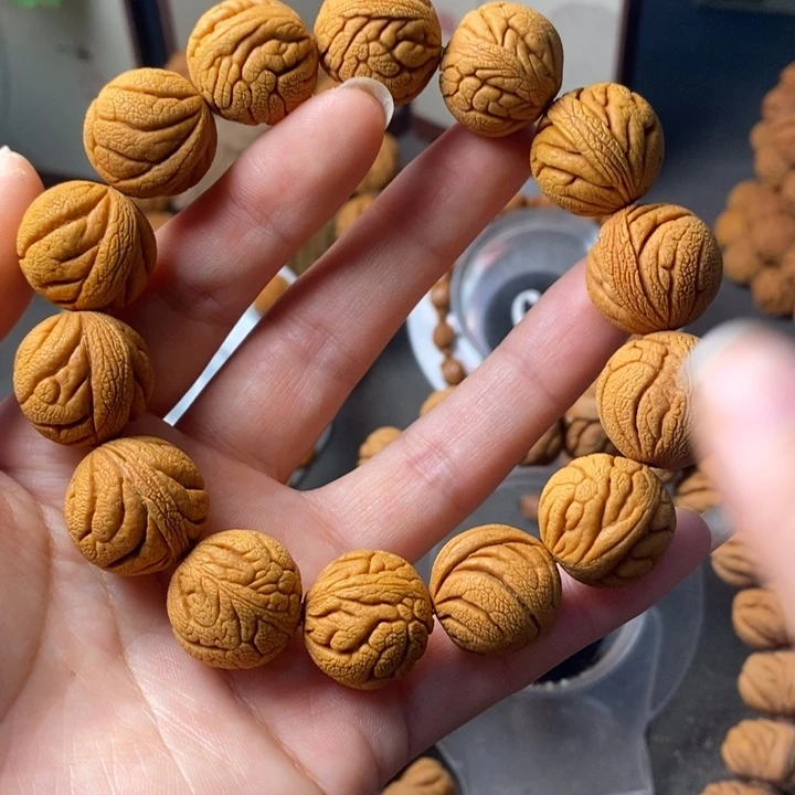 文玩核桃手串秦岭野生龙纹桃核19