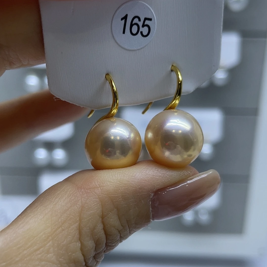 淡水珍珠耳饰未镶嵌