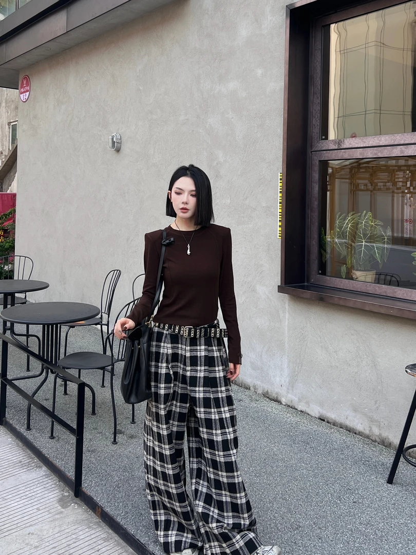 CZ【绒化入冬】冬季常规款百搭女街头T恤两色上衣