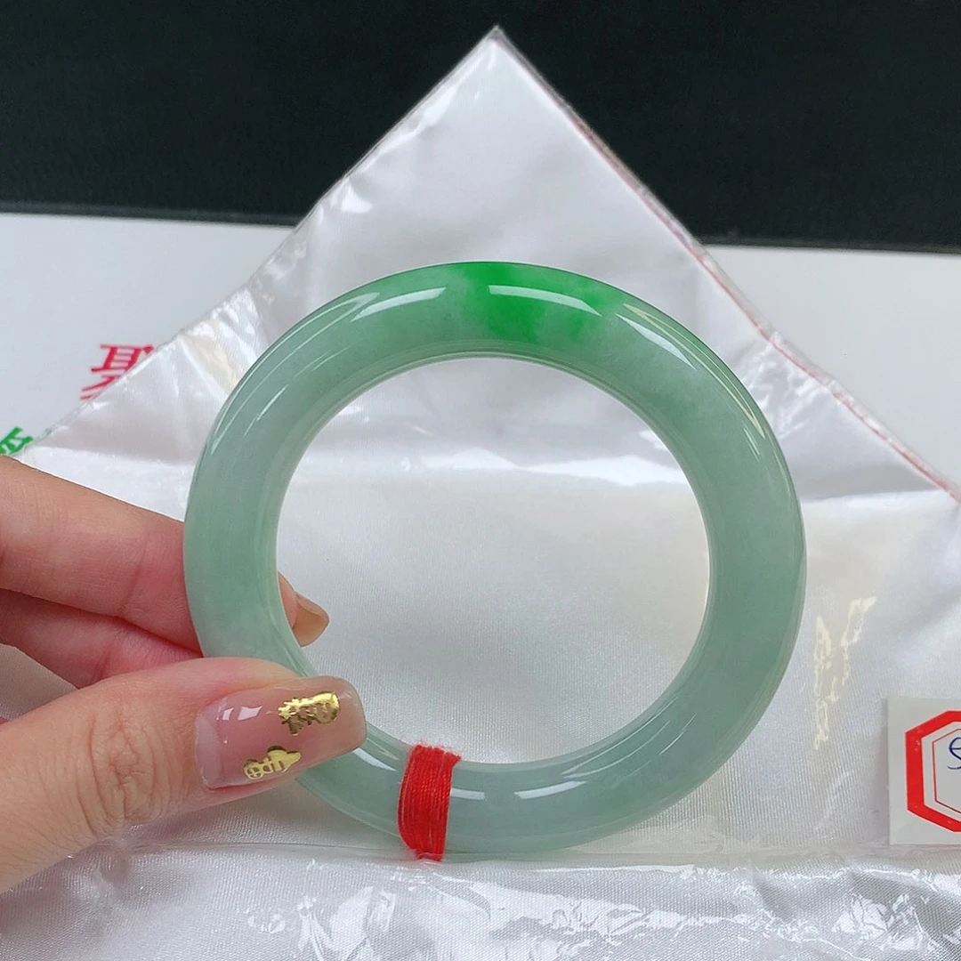 翡翠手镯未镶嵌天然翡翠A货361