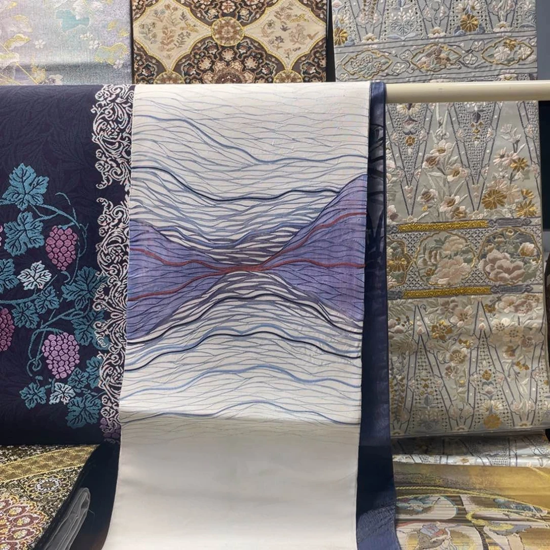 织绣本缂丝本缂丝