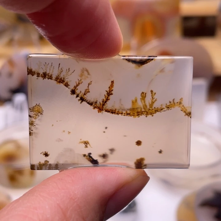 玛瑙/玉髓未镶嵌吊坠(不含链)