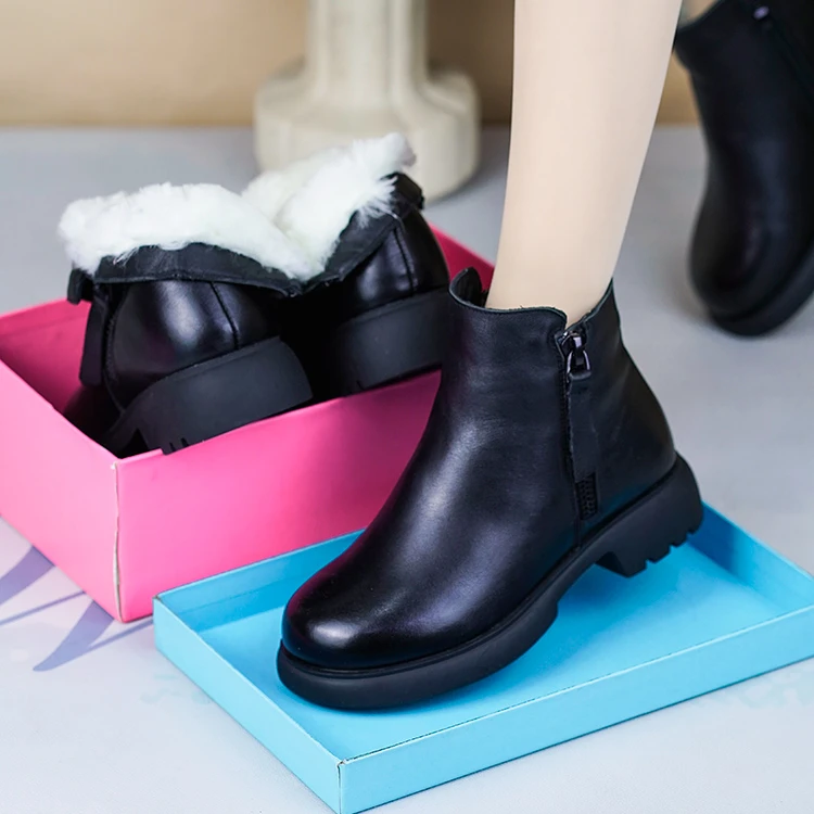 J2125冬季真皮加厚羊毛保暖短靴软底妈妈棉鞋女加绒中年防滑皮鞋