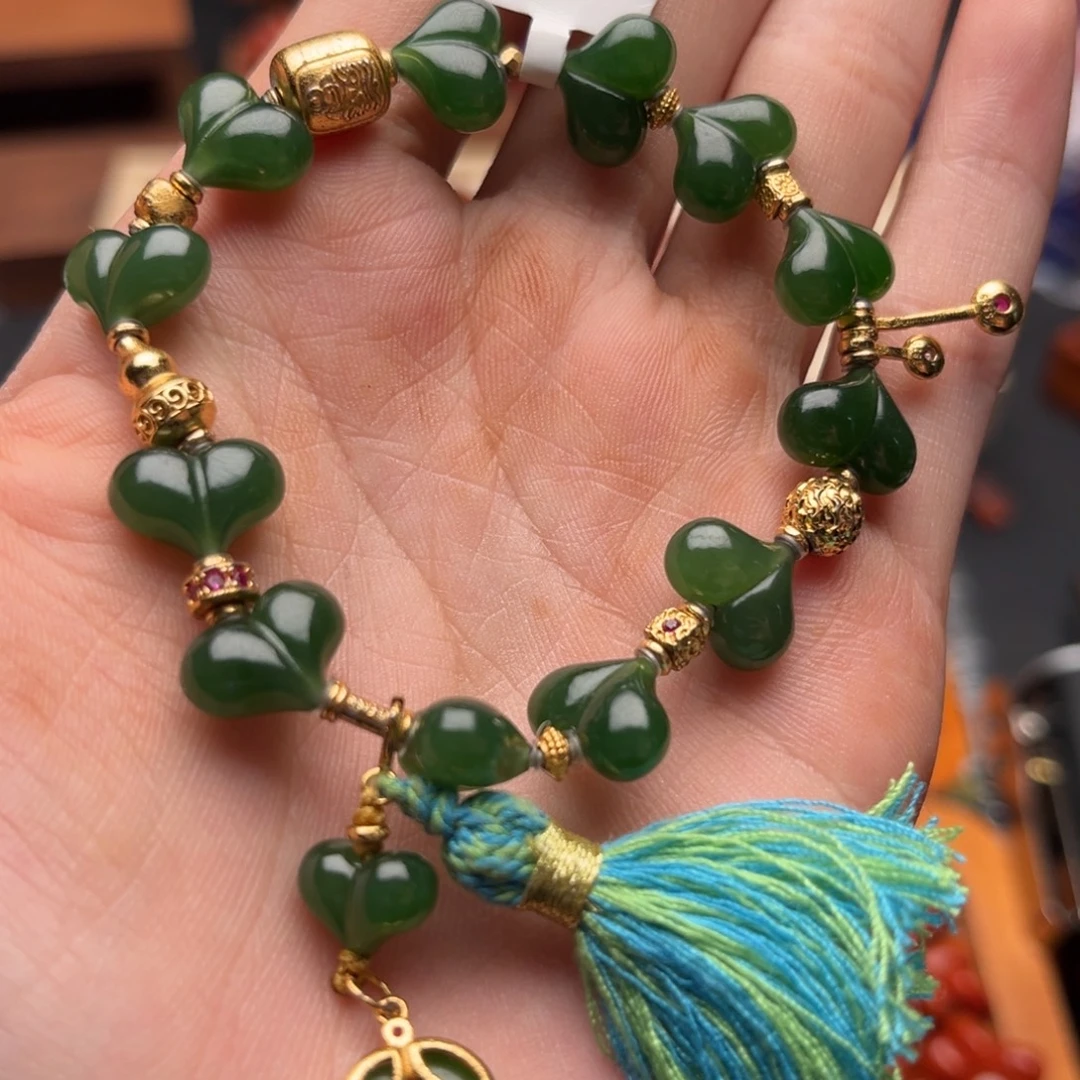 和田玉（碧玉）未镶嵌珠宝半成品10碧玉屁桃手串