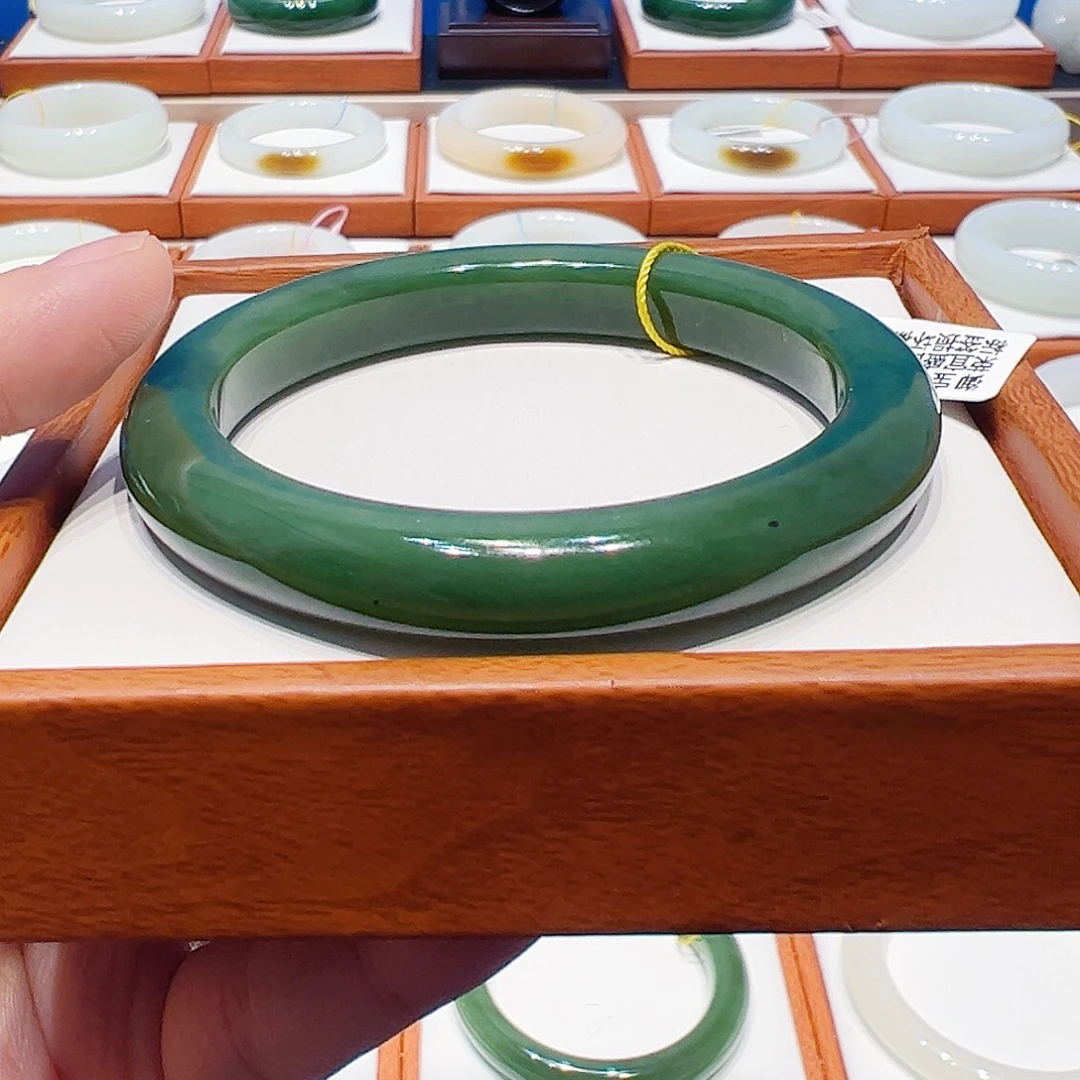 和田玉未镶嵌手镯碧玉5859