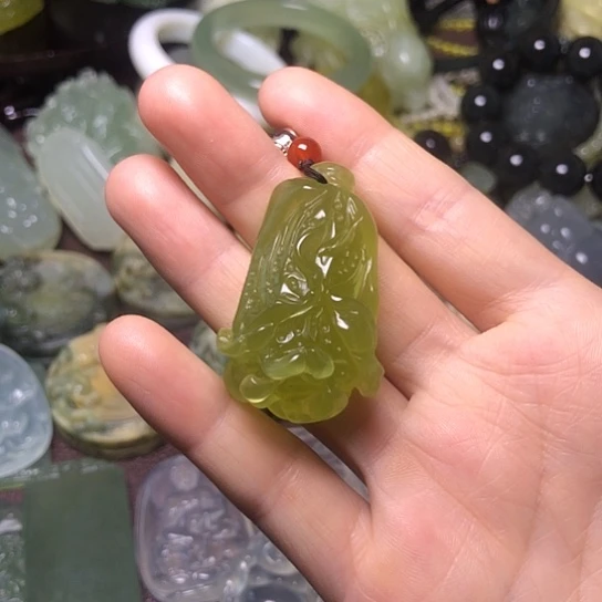 岫玉未镶嵌岫玉挂件