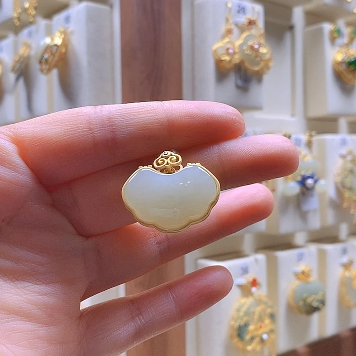 和田玉颈饰银S925镶嵌