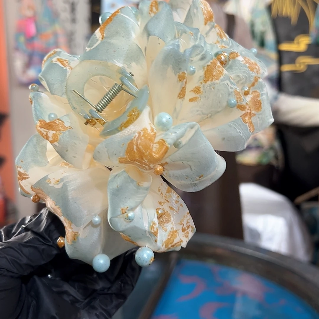 133泡泡珍珠抓夹浅蓝金