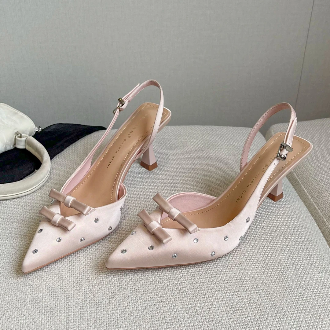 气质宴会高跟鞋女新款夏季蝴蝶结绸缎镶钻浅口细跟一字带包头凉鞋